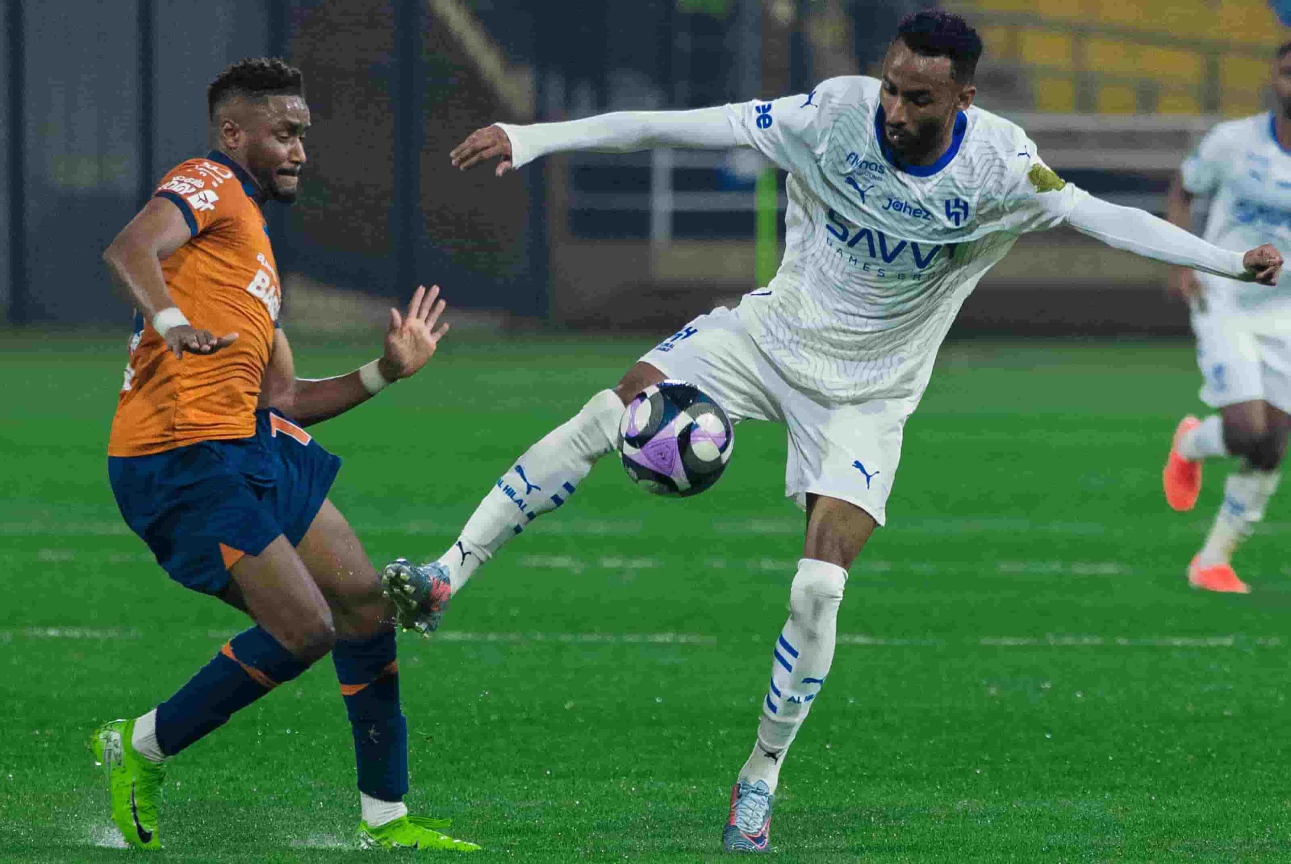 الهلال السعودي يفوز علي الفيحاء بثنائية نظيفة في الدوري السعودي